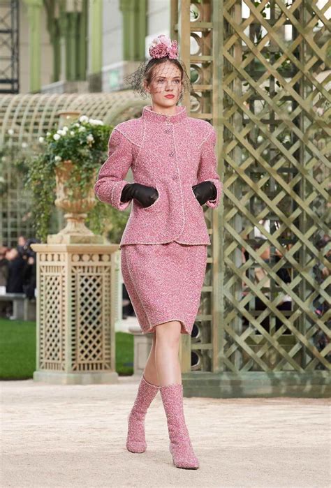 chanel 2018 hote cotur|Chanel haute couture spring summer.